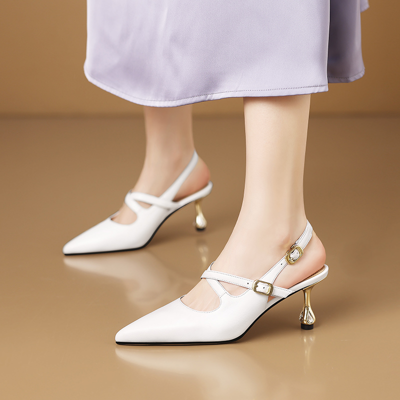 Herminia Women's Pointed Toe Leather Pumps