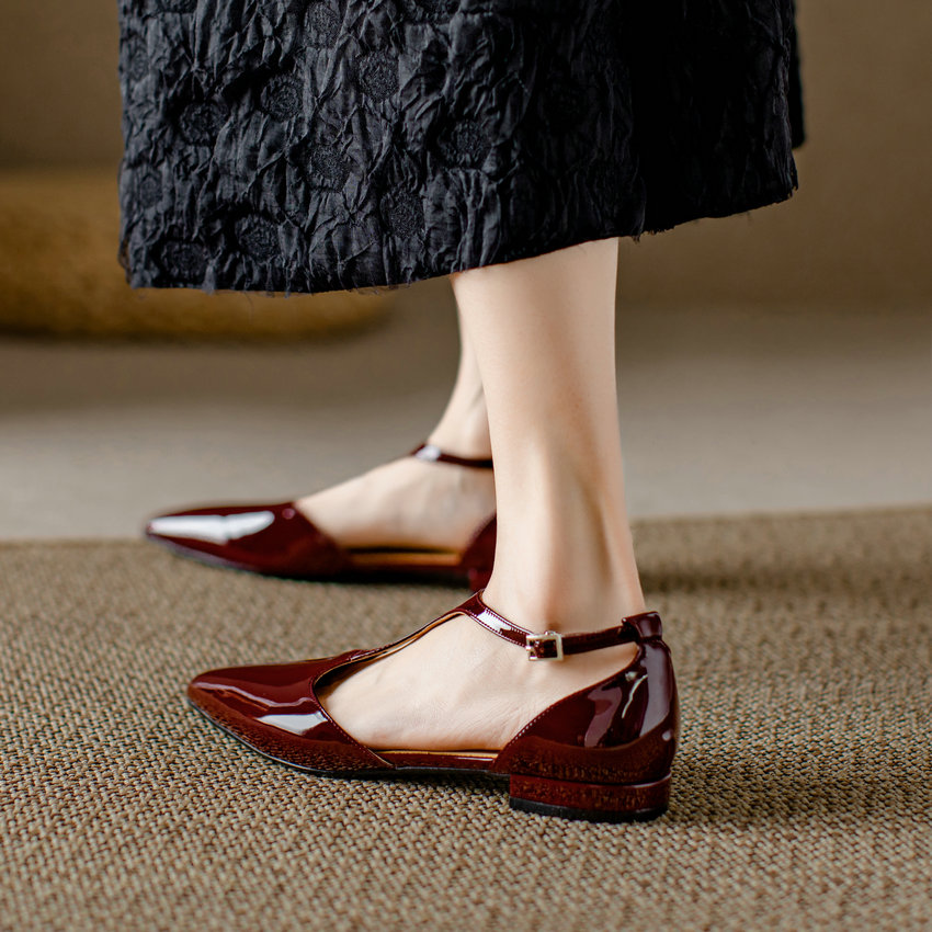 Julia Women's Low Heels Pumps