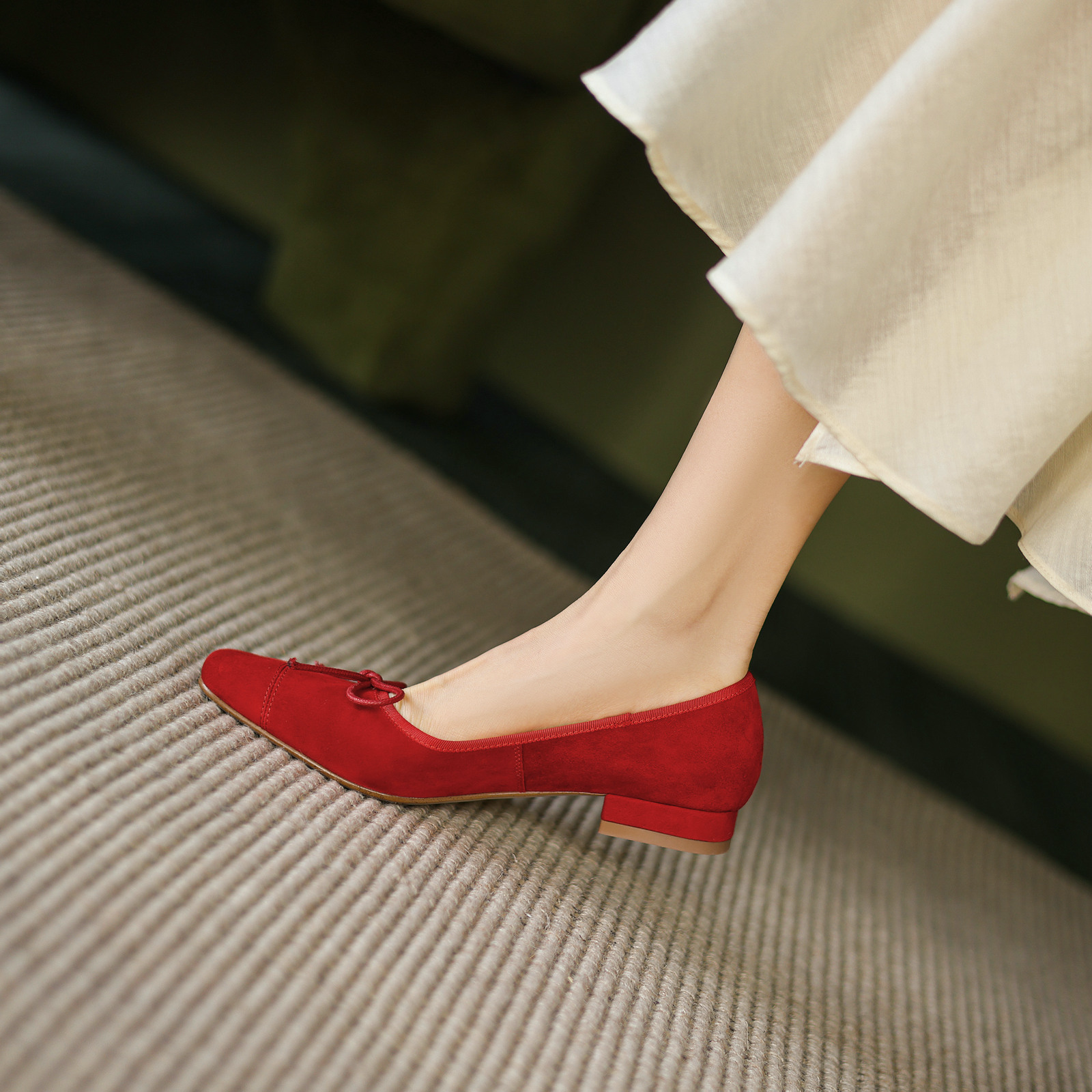 Kai Women's Casual Leather Flats