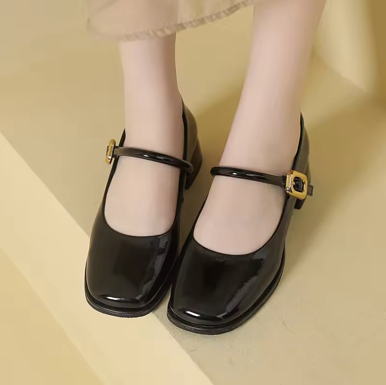 Kamila Women's Round Toe Patent Leather Pumps