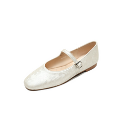 Lilia Women's Leather Flats