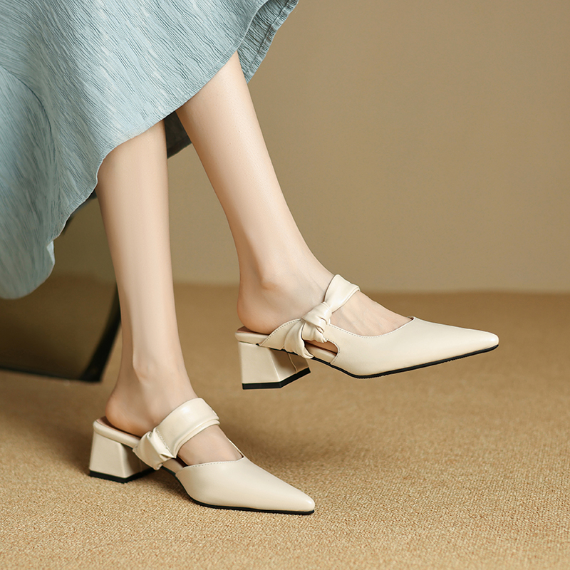 Lina Women's Leather Dress Pumps