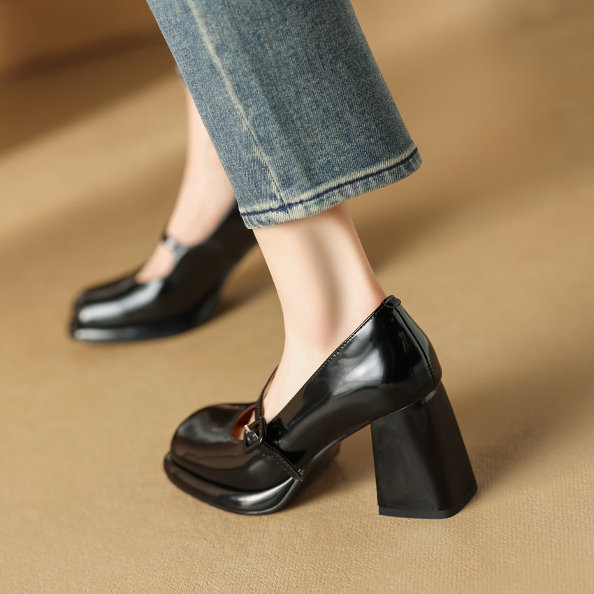 Lina Women's Thick High Heel Court Pumps