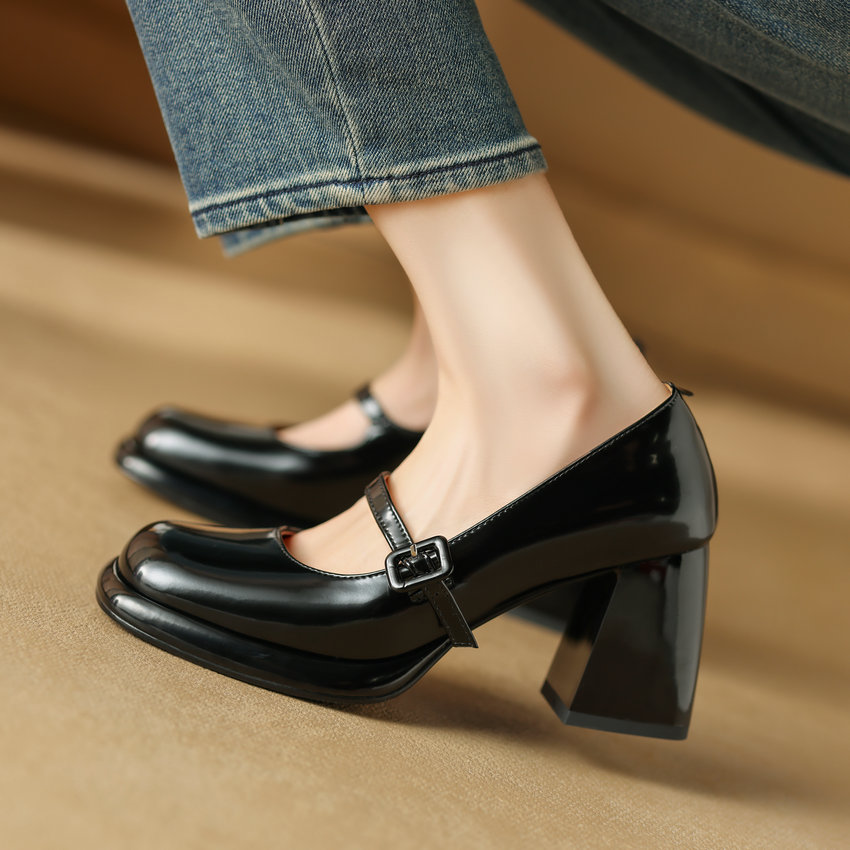 Lina Women's Thick High Heel Court Pumps