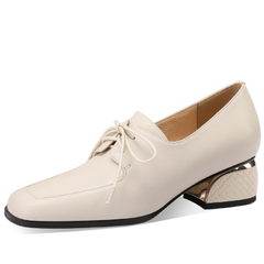 Luigi Women's Leather Cross-Tied Pumps