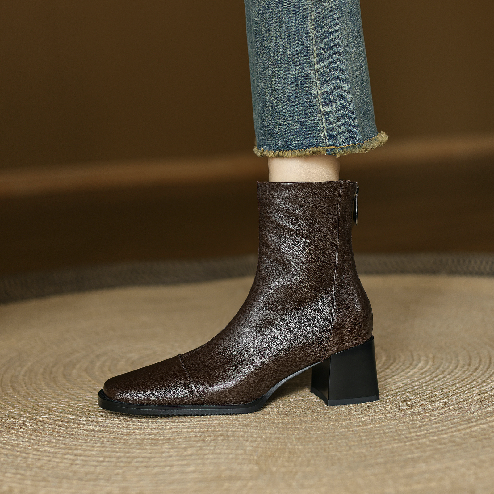 Maibe Women's Round Toe Ankle Boots