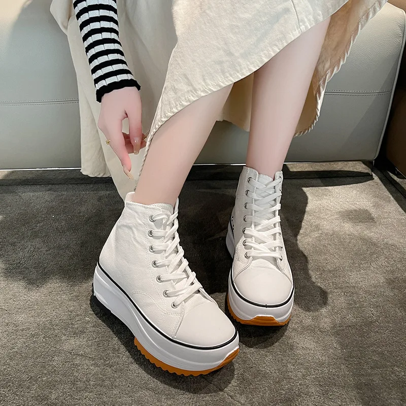 Marcia Women's Platform Sneaker