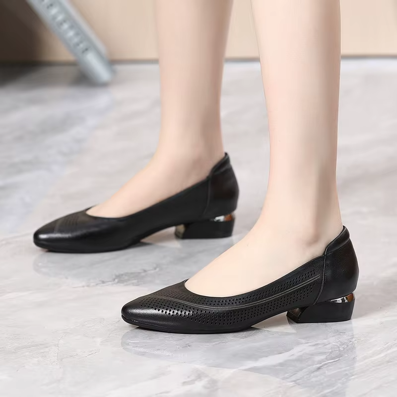 Maria Women's Low Heel Dress Pump