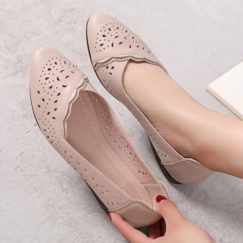 Martins Women's Breathable Flats Shoes