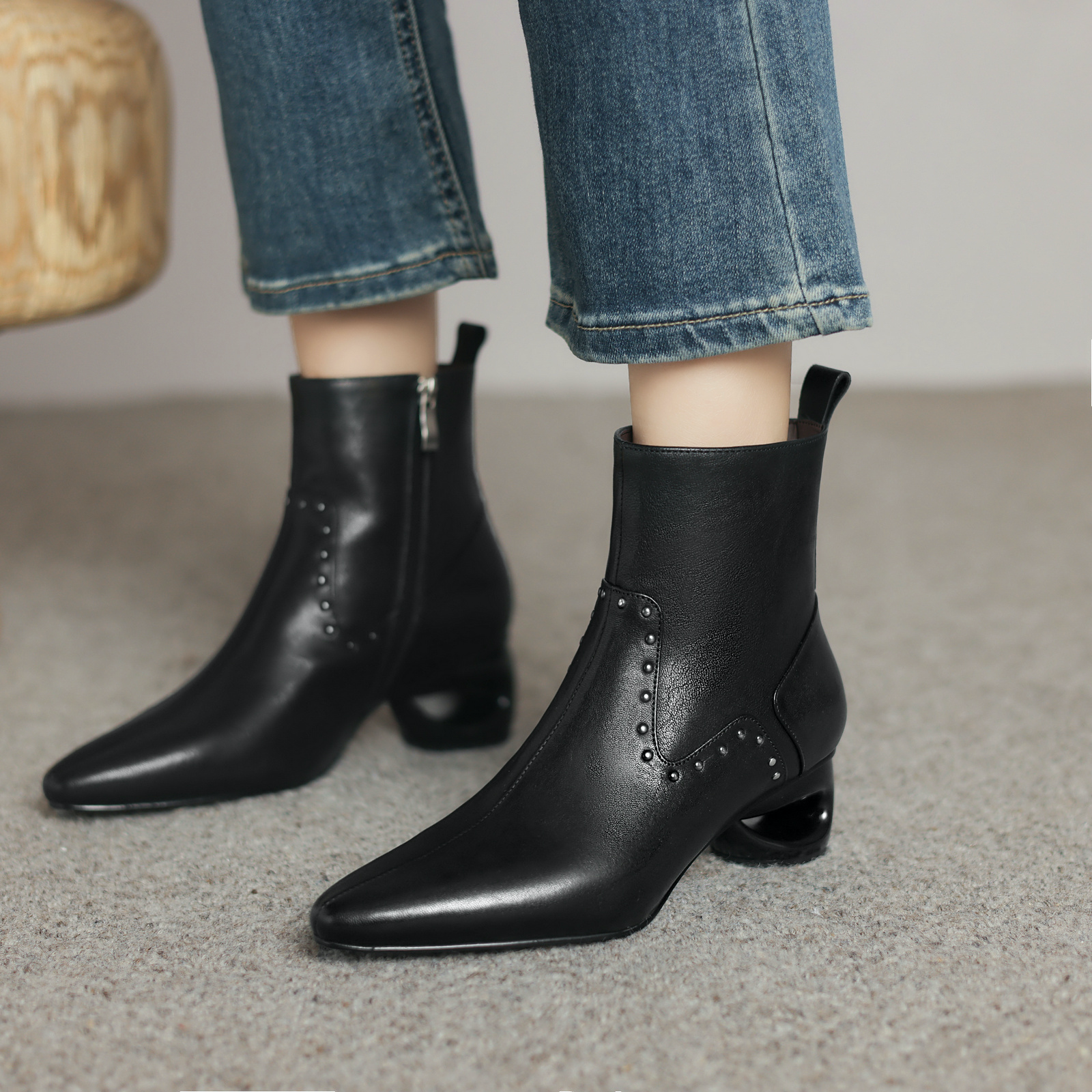 Mary Women's Pointed Toe Ankle Boots