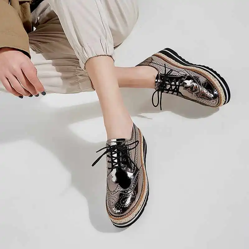 Merlina Women's Platform Oxford Shoes