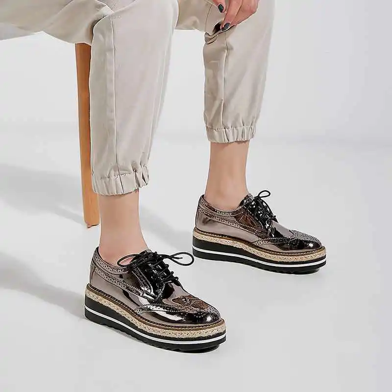 Merlina Women's Platform Oxford Shoes