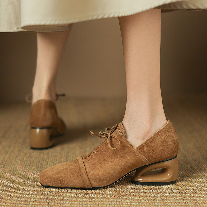 Mile Women's Square Toe Low Heel Suede Leather Pumps
