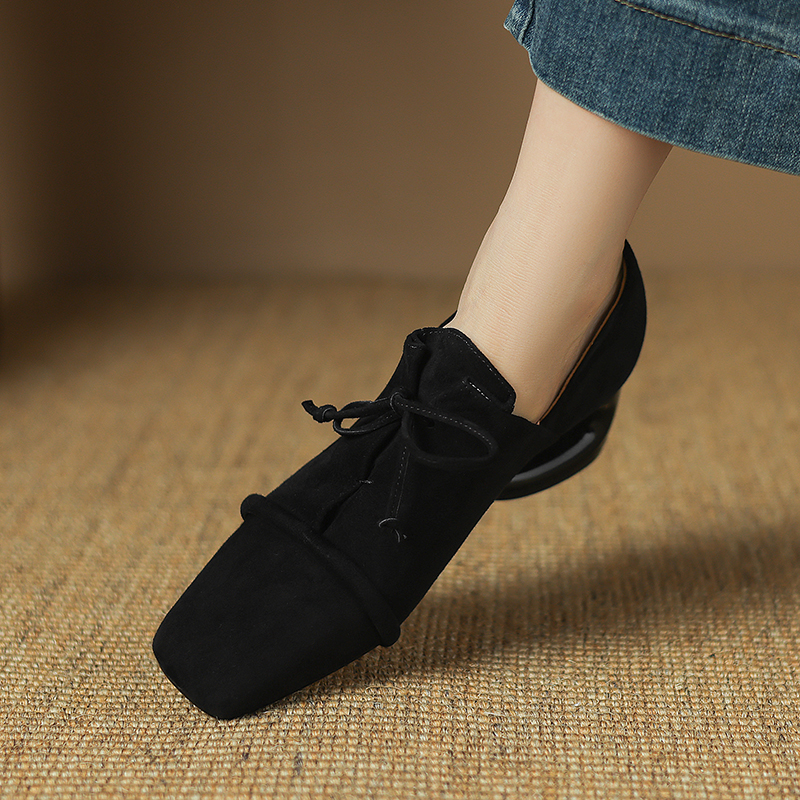 Mile Women's Square Toe Low Heel Suede Leather Pumps