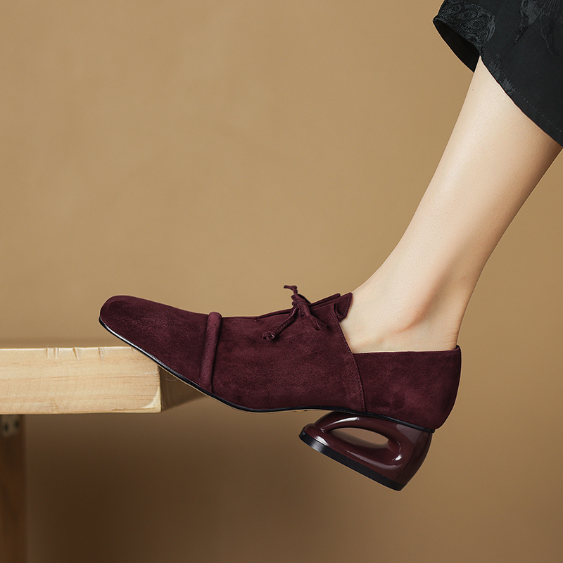 Mile Women's Square Toe Low Heel Suede Leather Pumps