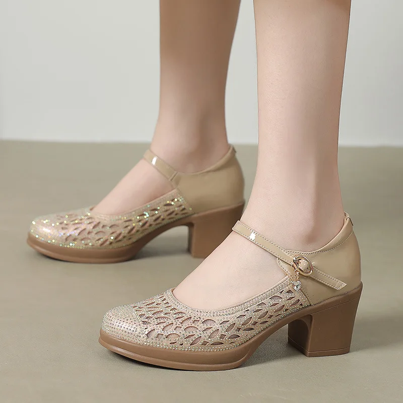 Miley Women's Hollow Leather Platform Pumps