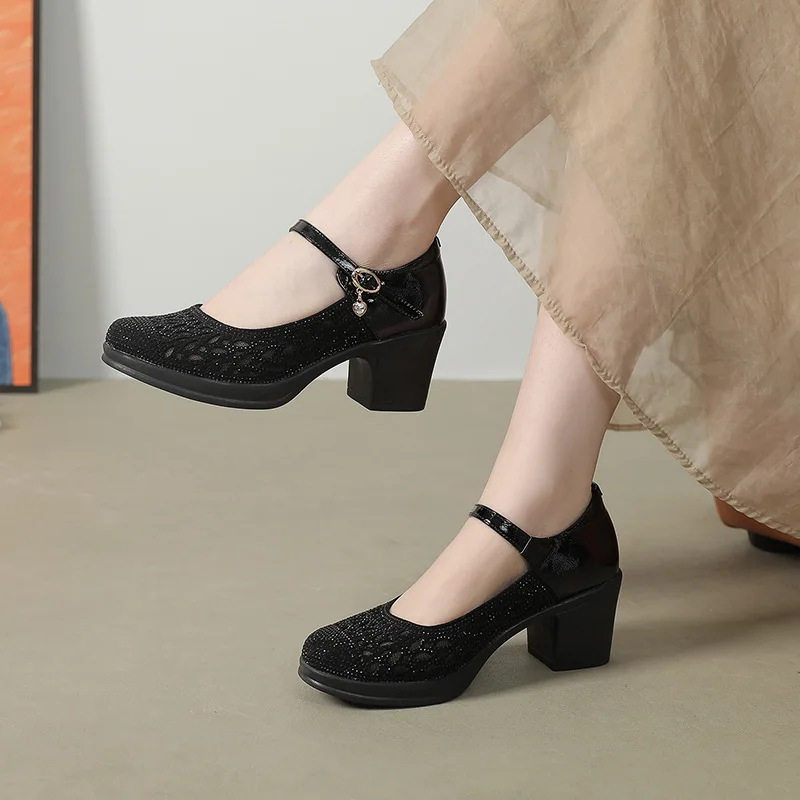 Miley Women's Hollow Leather Platform Pumps