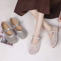 Milvia Women's Hollow Leather Round Toe Flats