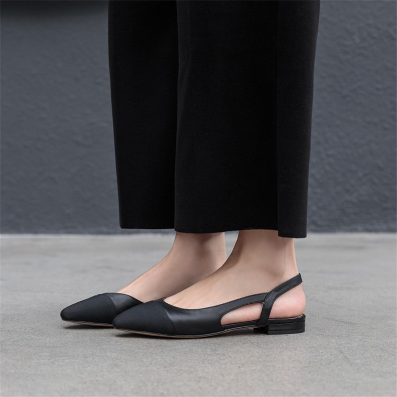 Nayi Women's Square Toe Flats Pumps