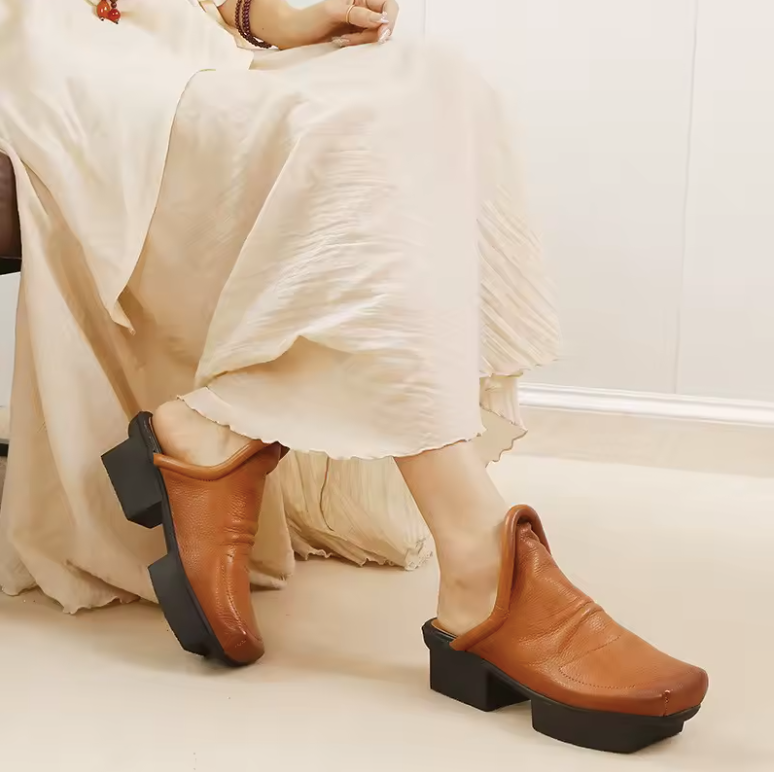 Nina Women's Leather Middle Square Toe Clogs