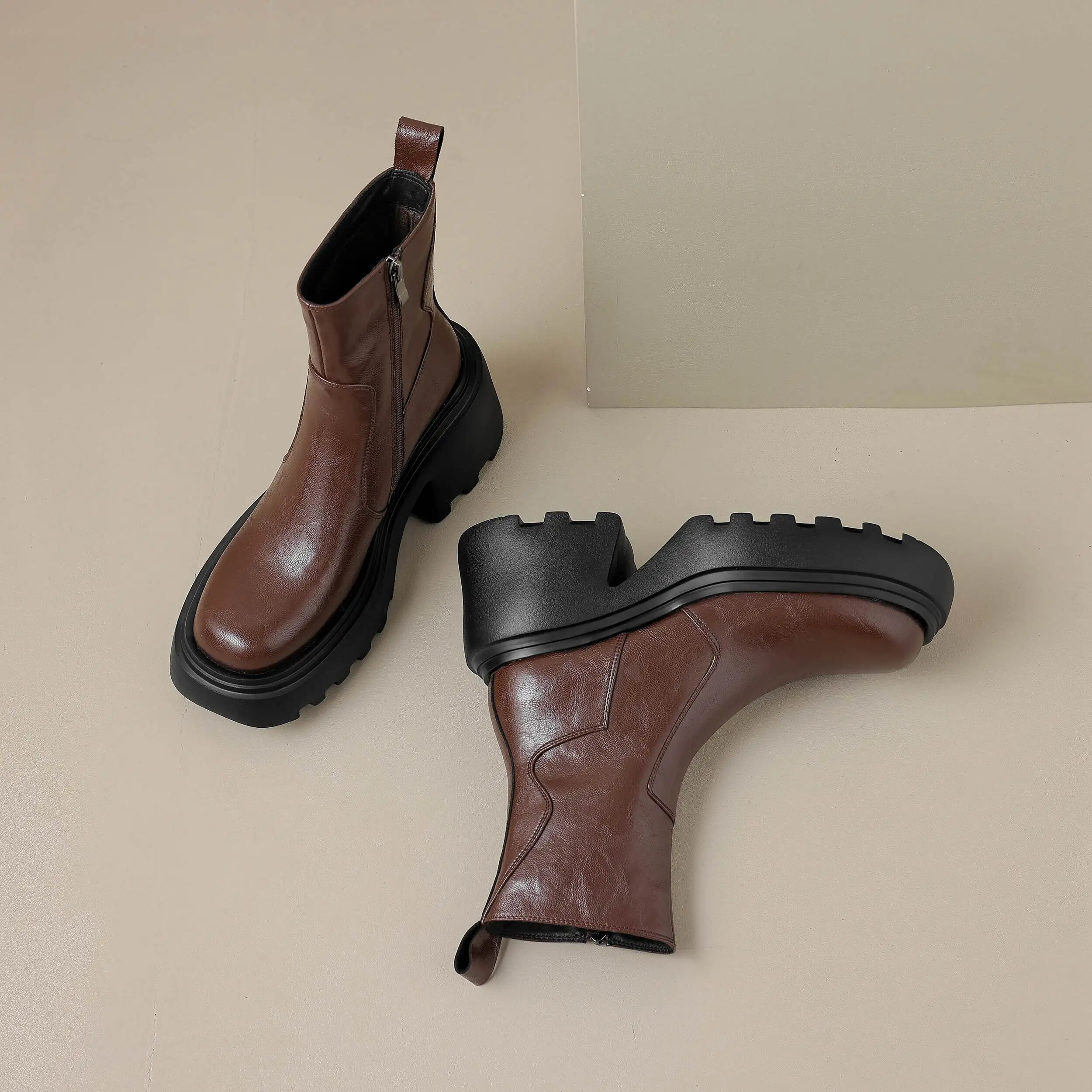 Noe Women's Ankle Leather Boots