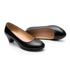 Nubia Women's Round Toe Pumps