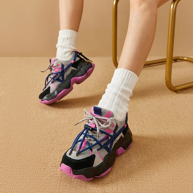 Oluche Women's Lace Up Sneakers