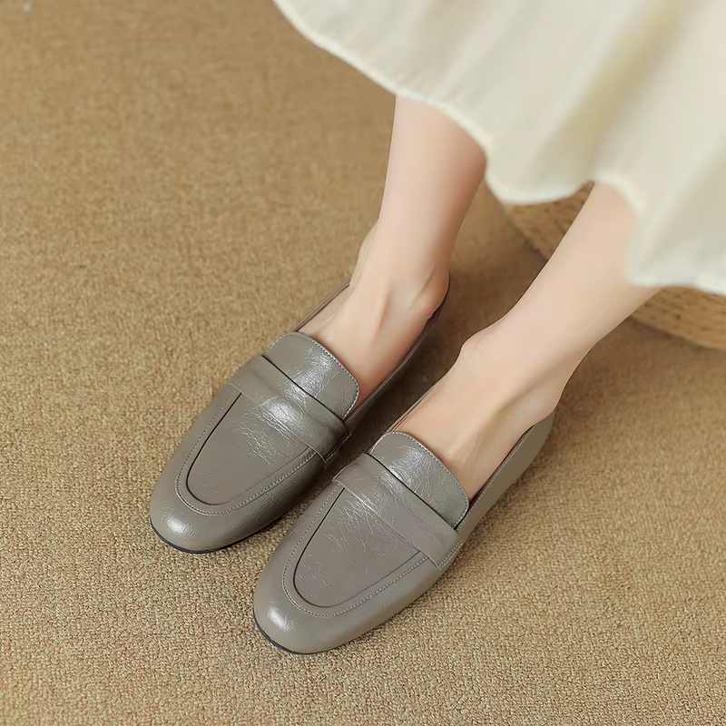 Oriana Women's Leather Casual Loafers