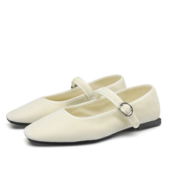 Pilar Women's Velvet Ballet Flats