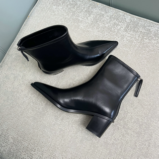 Ramira Women's Square Heel Boots