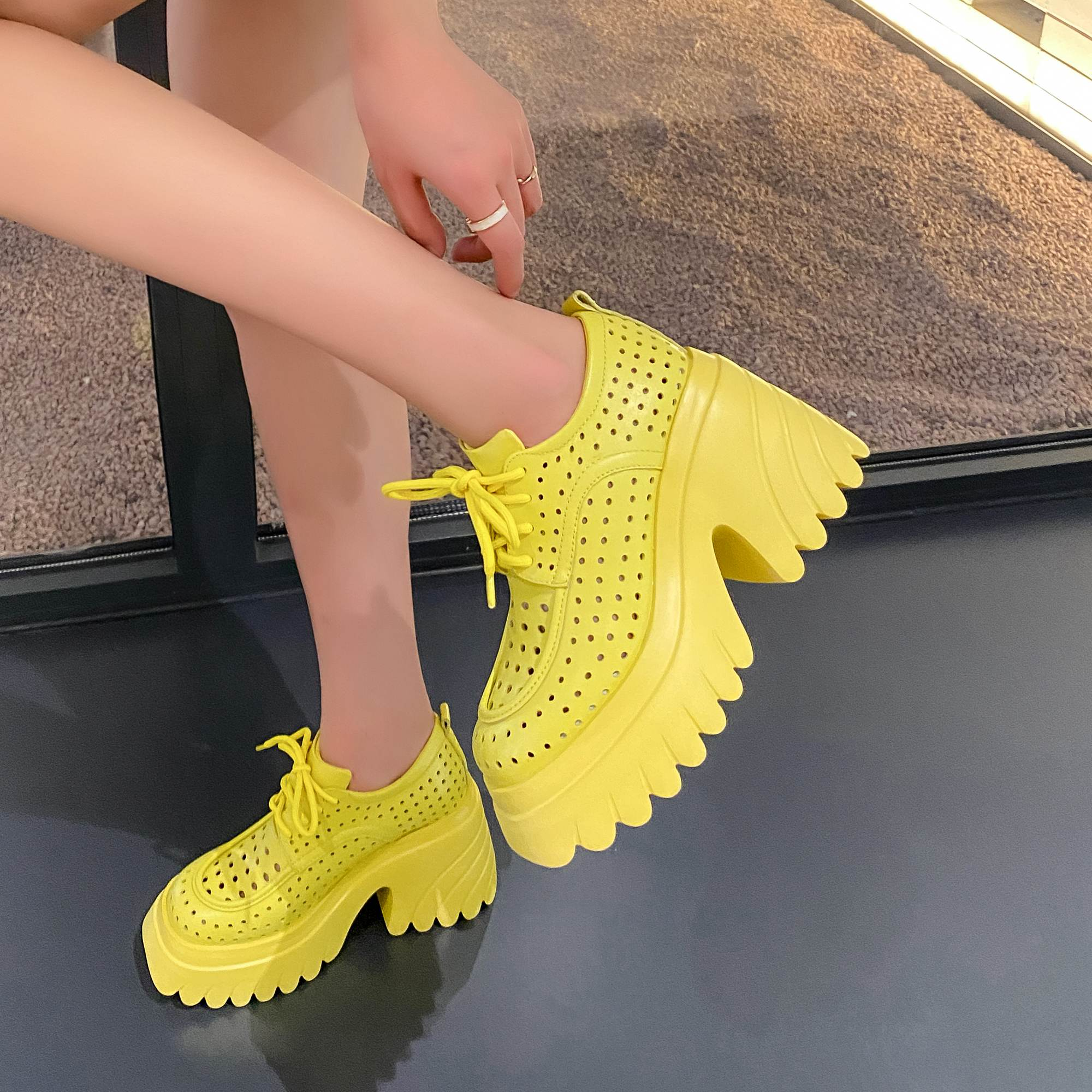 Ranya Women's Breathable Platform Shoes