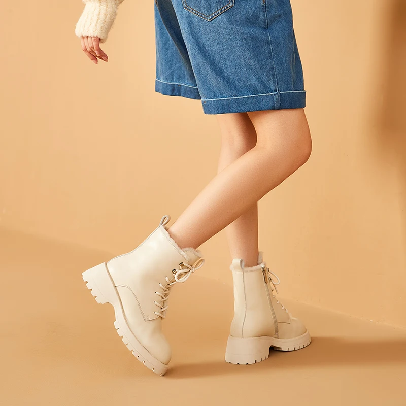 Raquel Women's Winter Lace Up Boots