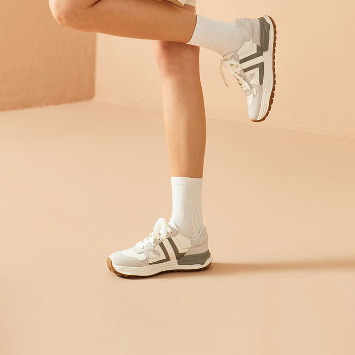 Reimer Women's Leather Sneaker