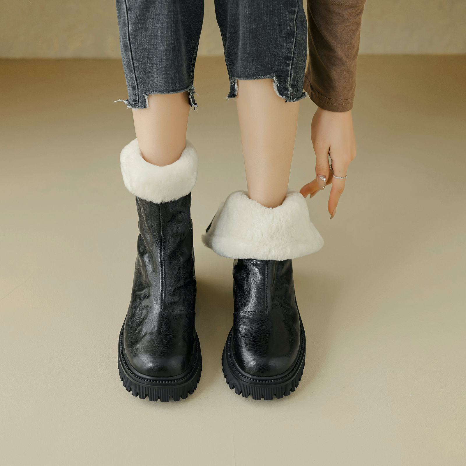 Reina Women's Platform Winter Ankle Boots