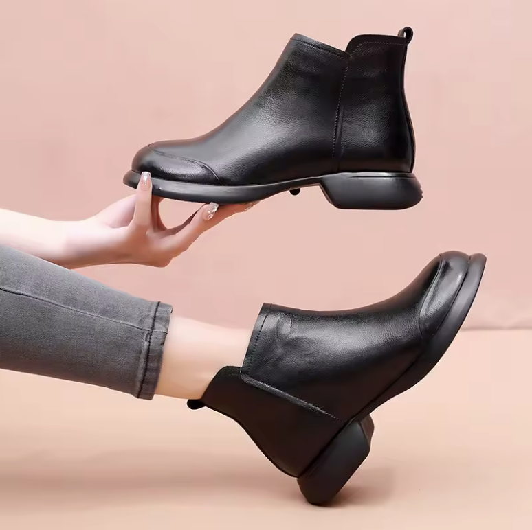 Reina Women's Soft Ankle Boots