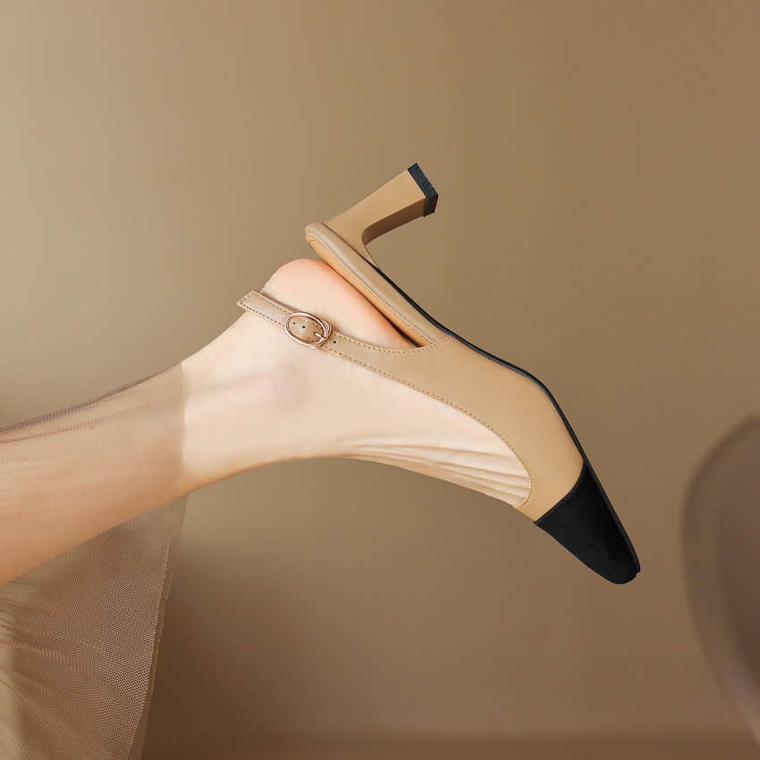 Romina Women's Square Heel Pumps