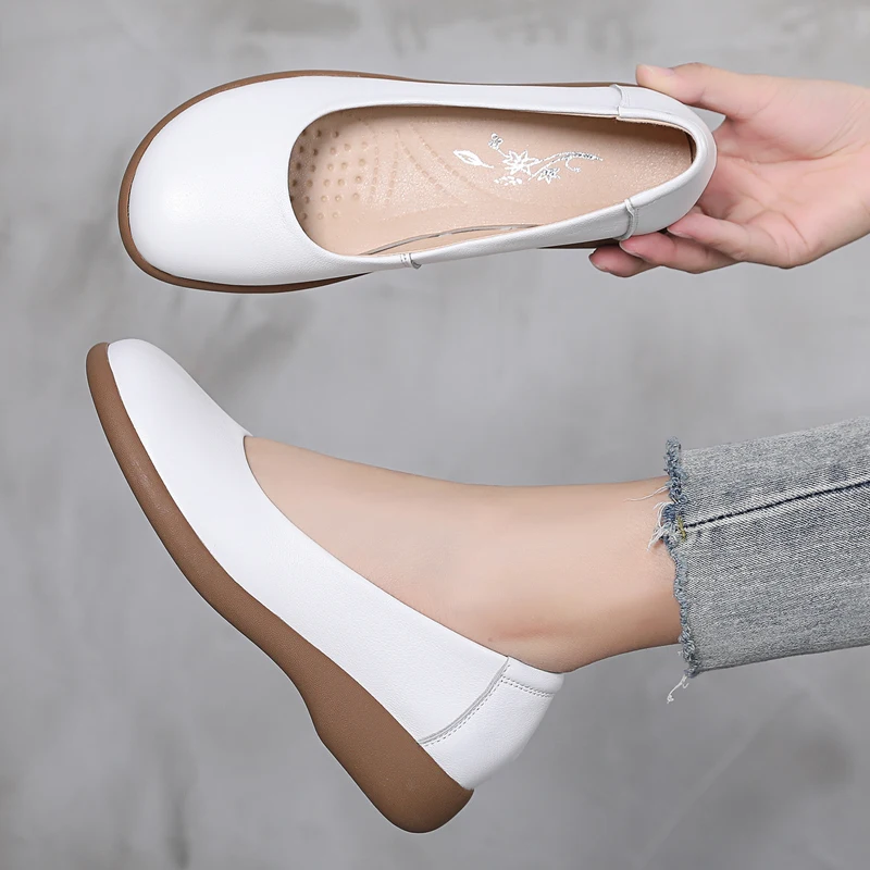 Rosalinda Women's Slip-On Flats