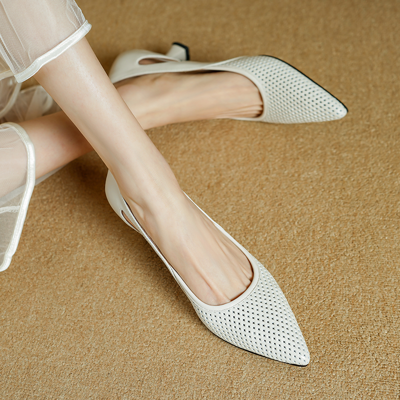Roxana Women's Mid Heel Leather Pumps