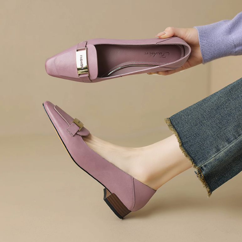Ruddy Women's Leather Round Toe Flats