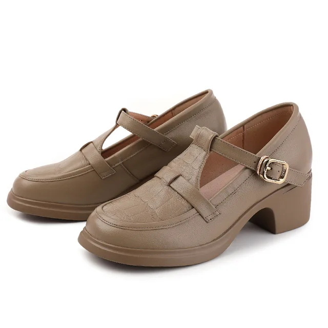 Sara Women's Square Heel Pumps