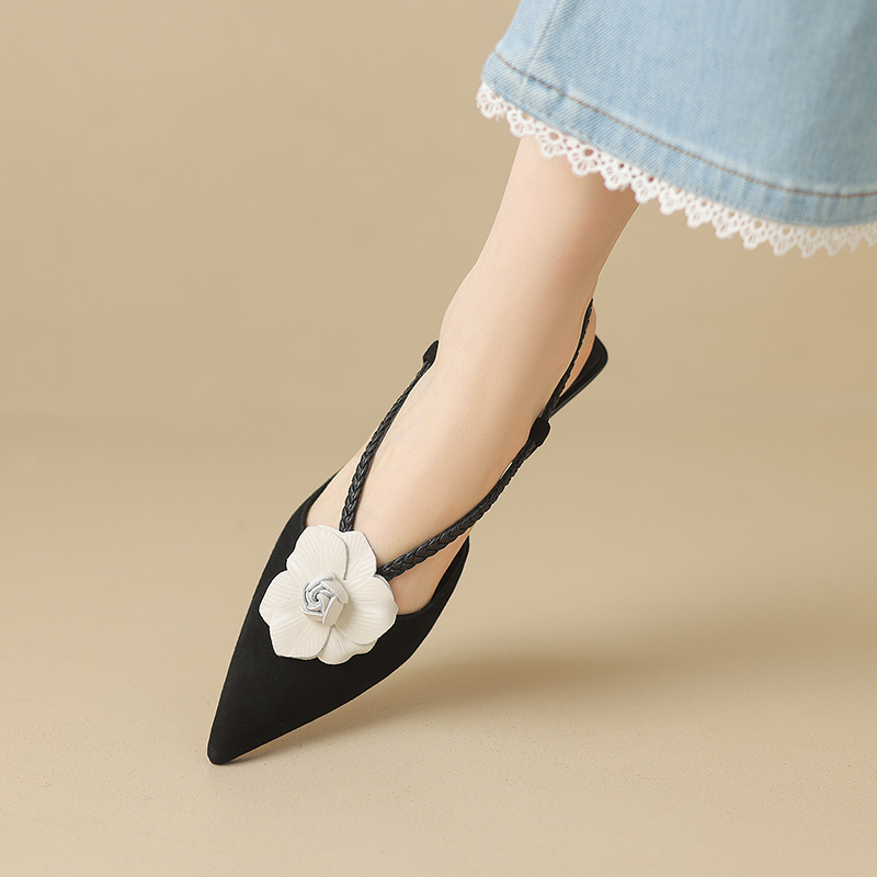 Scarlet Women's Leather Pointed Toe Flower Dress Sandals
