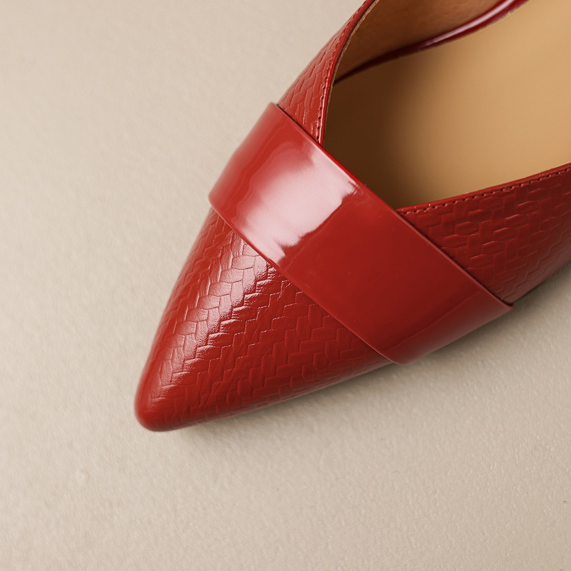 Senia Women's Leather Classics Pumps