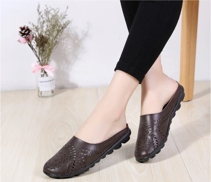 Shiana Women's Breathable Mule