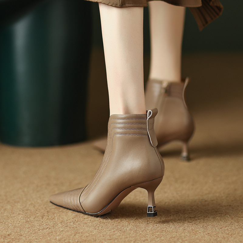 Silvestre Women's Pointed Toe Full Genuine Leather Ankle Boots