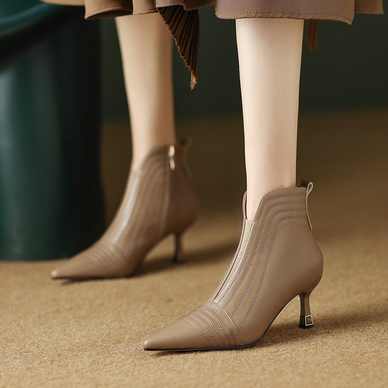 Silvestre Women's Pointed Toe Full Genuine Leather Ankle Boots