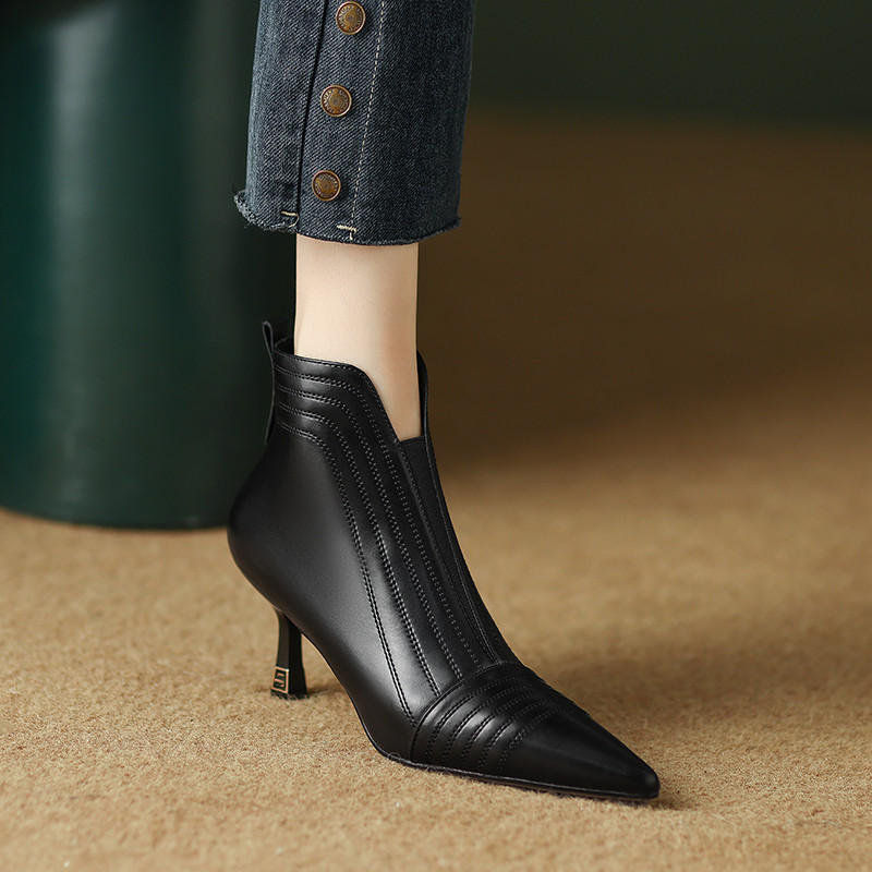 Silvestre Women's Pointed Toe Full Genuine Leather Ankle Boots