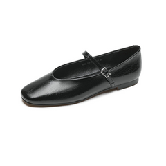 Simona Women's Round Toe Patent Leather Flats