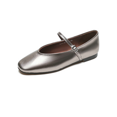 Simona Women's Round Toe Patent Leather Flats