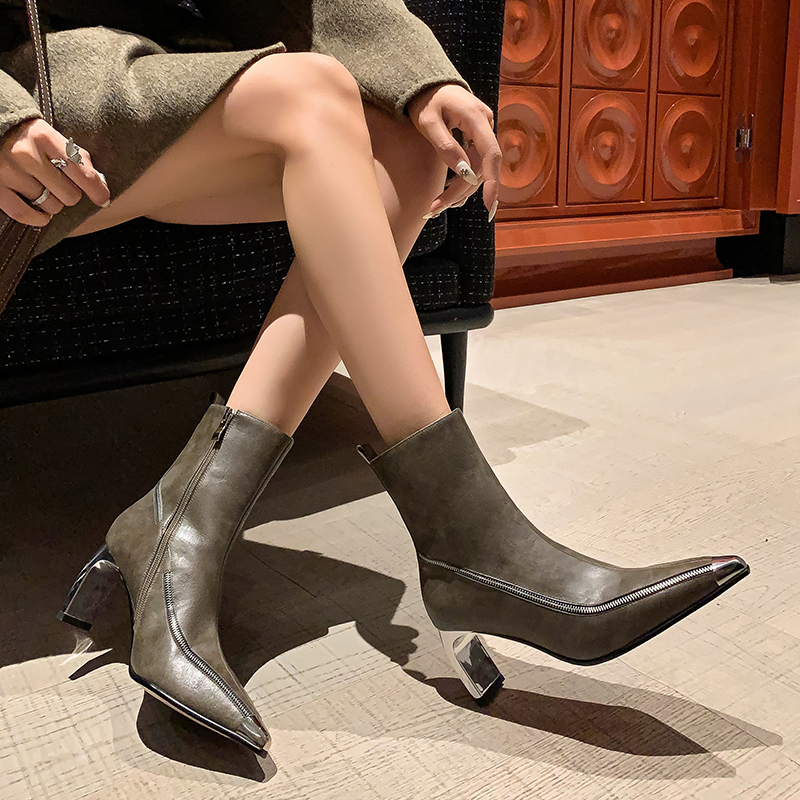 Sonia Leather Pointed Toe Zipper Ankle Boots