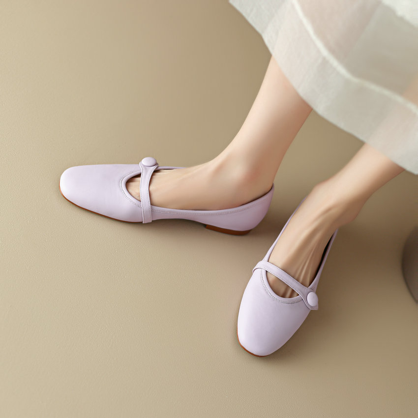Sonia Women's Leather Flats